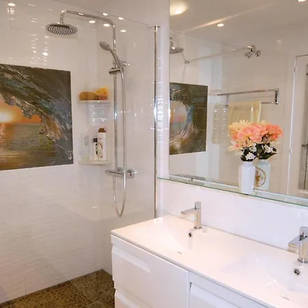 3 Bedroom Amazing In *