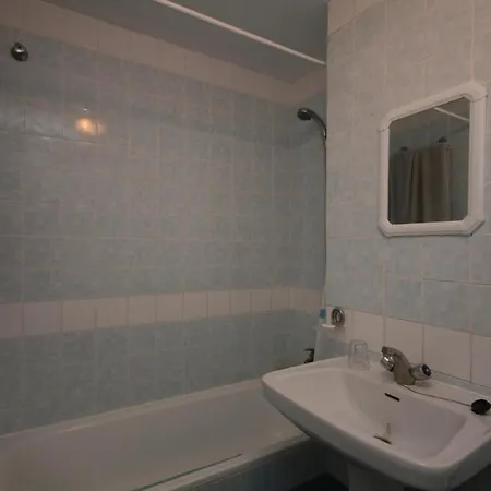 Holiday home 3 Bedroom Amazing In Estepona