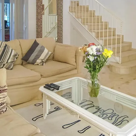 3 Bedroom Amazing In Estepona