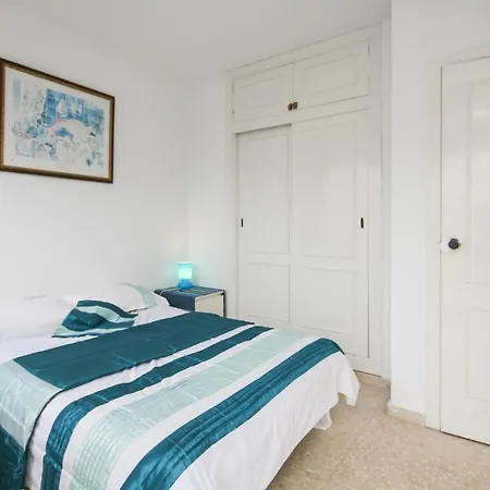 Сasa de vacaciones 3 Bedroom Amazing In *